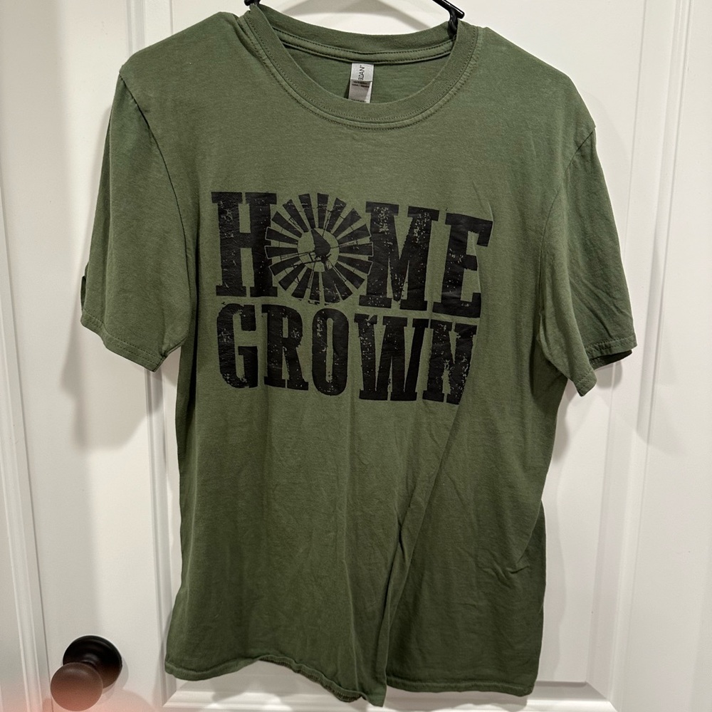 Gildan T-shirt